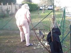 KiloGirls presents: Farm life