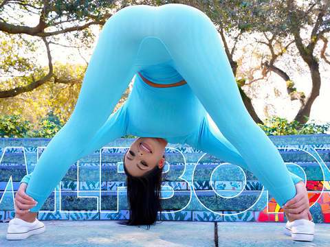 KiloGirls presents: Fitness goddes alexa payne bangs her personal trainer and swallows his cumshot - mylf