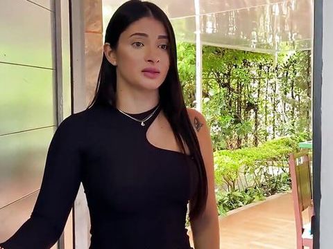 KiloGirls presents: Salome gil fucks her friend's nerdy step brother with her big ass