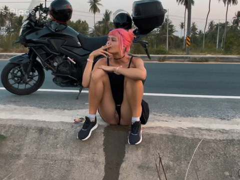 KiloGirls presents: Motorbike girlfriend peeing on the roadside