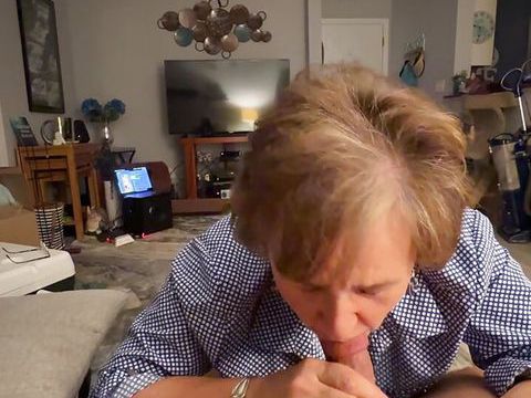 KiloGirls presents: Amateur gilf sucking a 40-something's cock
