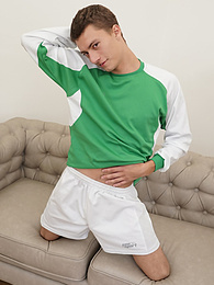 KiloGirls presents: Gorgeous Tommy Hunter masturbates after his soccer practice